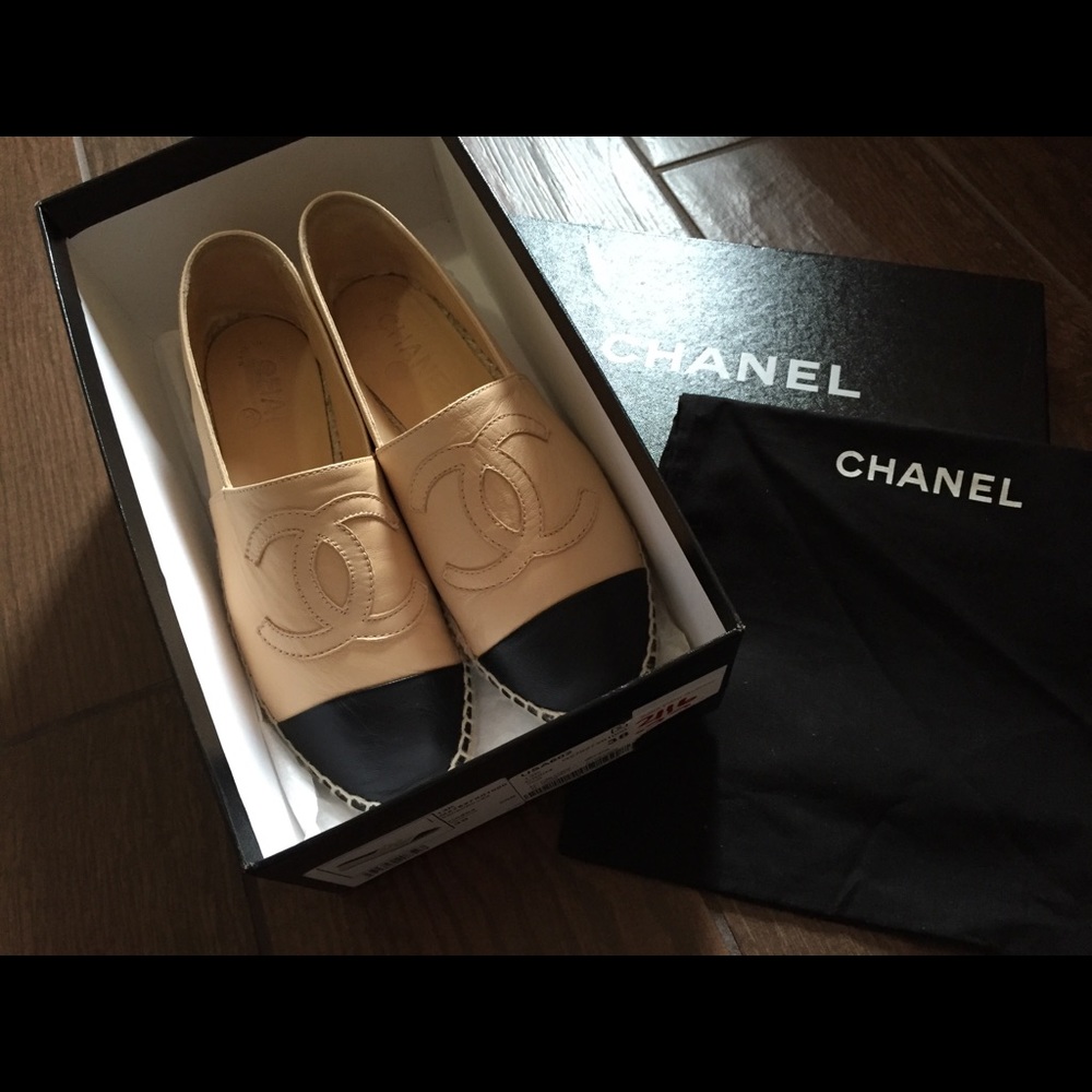 CHANEL ESPADRILLES SIZE 38
